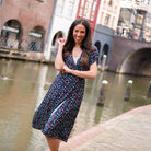 Lily flower dress zwart KLAAR Hipvoordeheb.nl