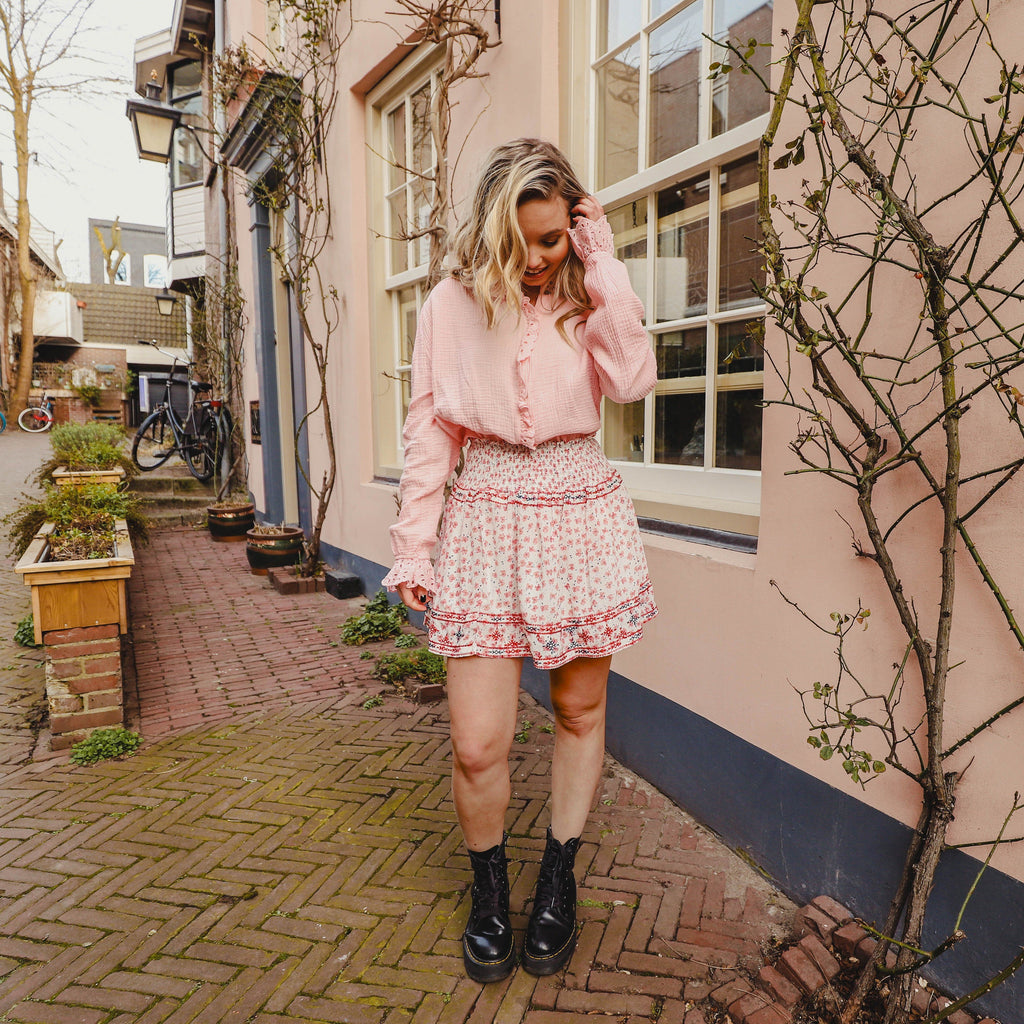 Ruffle blouse katoen roze Hipvoordeheb.nl 