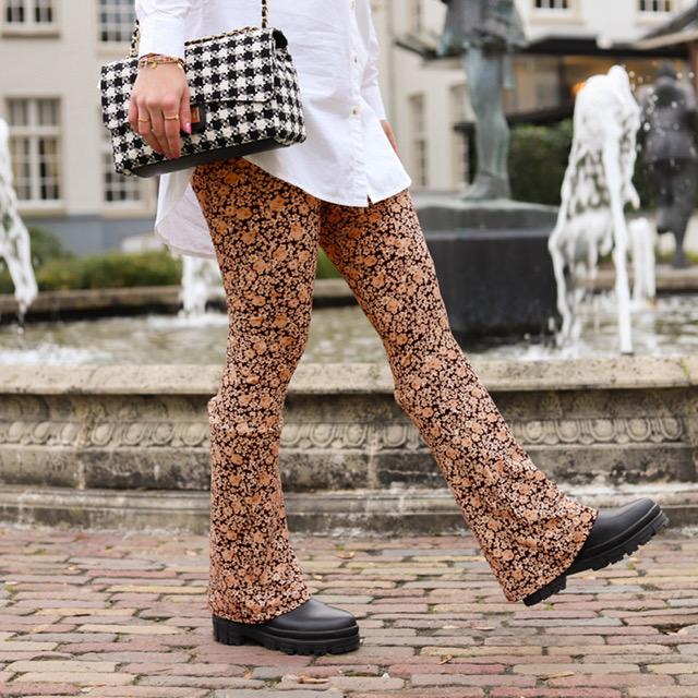 Soft flared legging winter dark Legging Hipvoordeheb.nl 